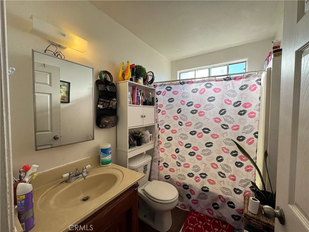 590 S 6th, Grover Beach, California 93433 home-pic-20