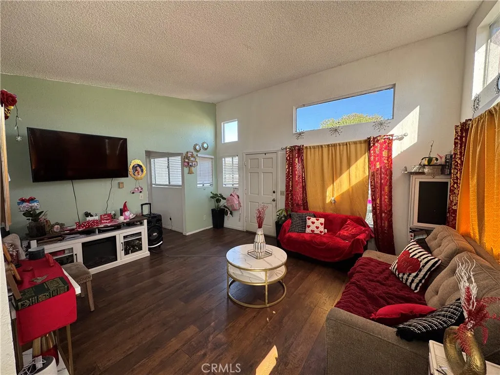 590 S 6th, Grover Beach, California 93433 home-pic-10