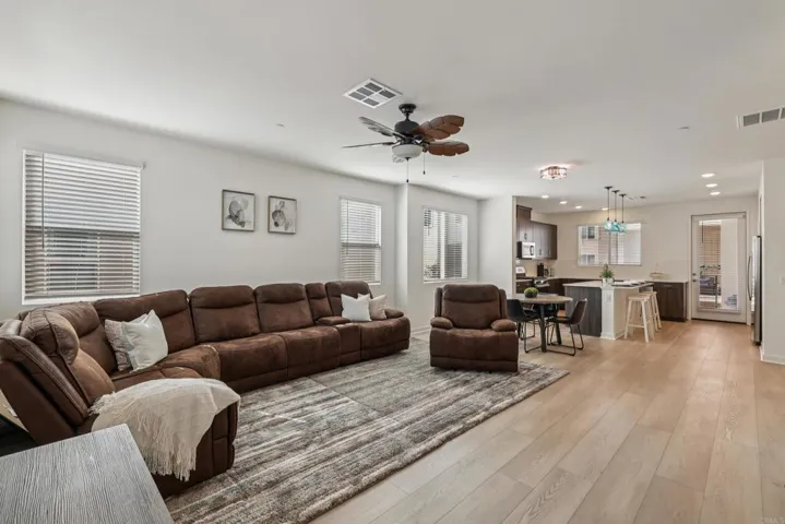 5471 Seacliff Pl 80, San Diego, California 92154