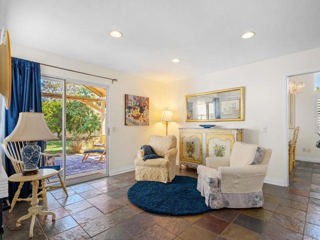 8434 Corte Fragata, San Diego, California 92129 home-pic-11