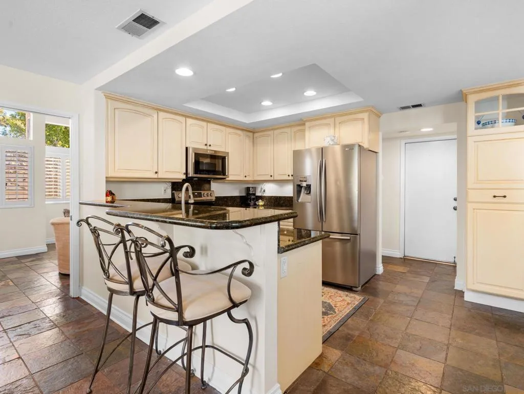 8434 Corte Fragata, San Diego, California 92129 home-pic-12