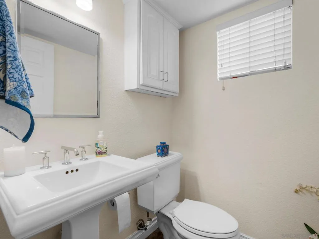 8434 Corte Fragata, San Diego, California 92129 home-pic-15
