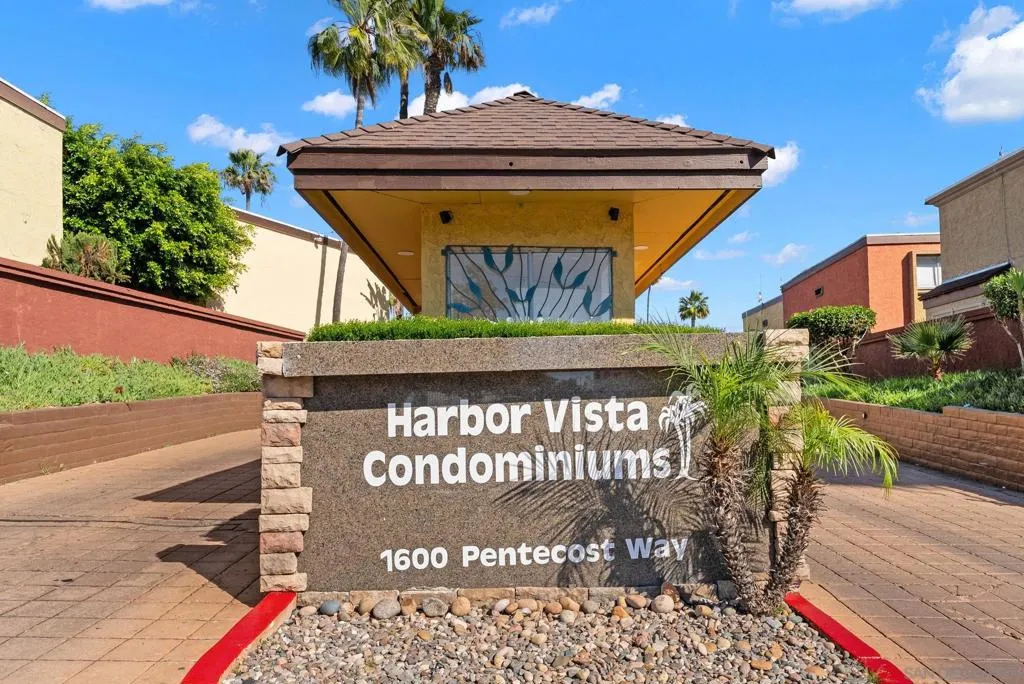 1641 Pentecost Way 6, San Diego, California 92105 home-pic-12