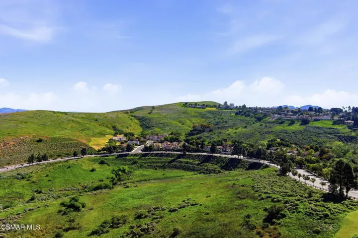 65-011_F8_AERIAL_3683 Mapleknoll Pl