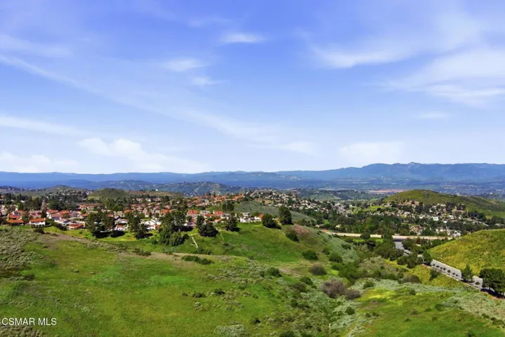 70-017_F8_AERIAL_3683 Mapleknoll Pl