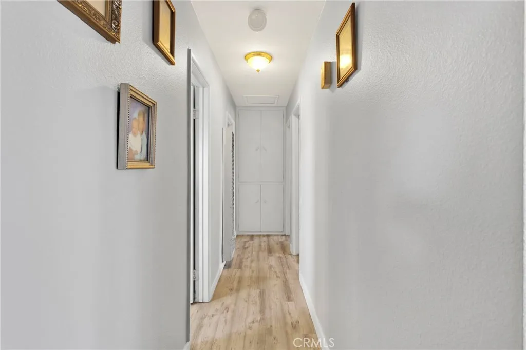 9214 Choiceana Avenue, Hesperia, California 92345 home-pic-15