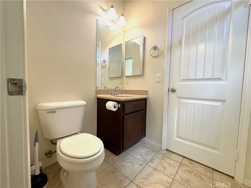 40277 Jacob Way, Murrieta, California 92563 home-pic-18