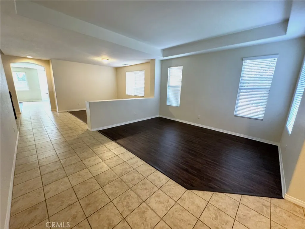 40277 Jacob Way, Murrieta, California 92563 home-pic-3