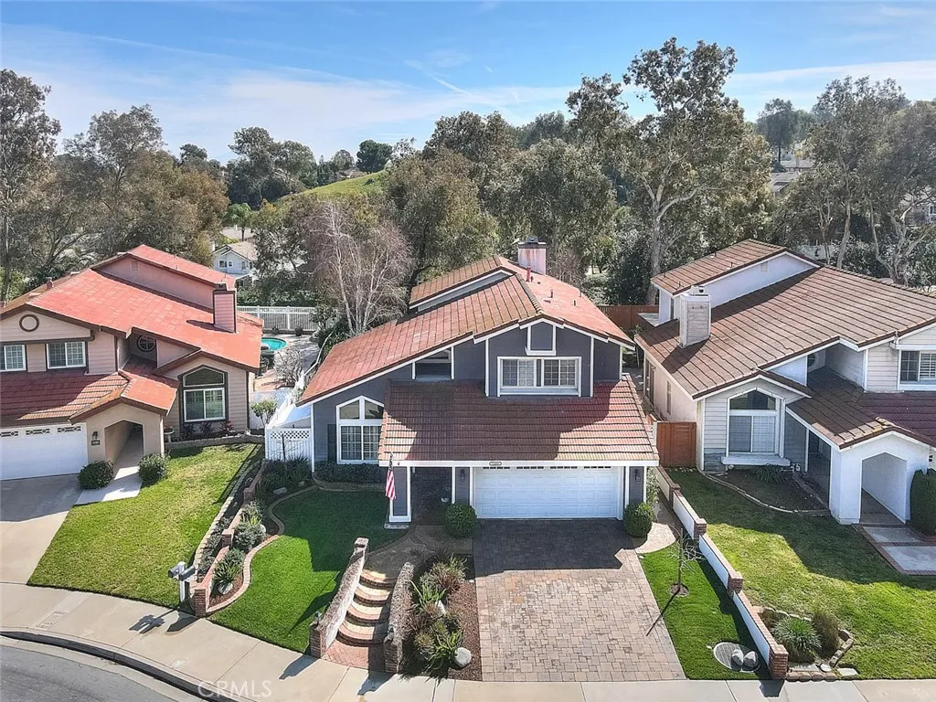 15489 Quiet Oak, Chino Hills, California 91709 home-pic-70