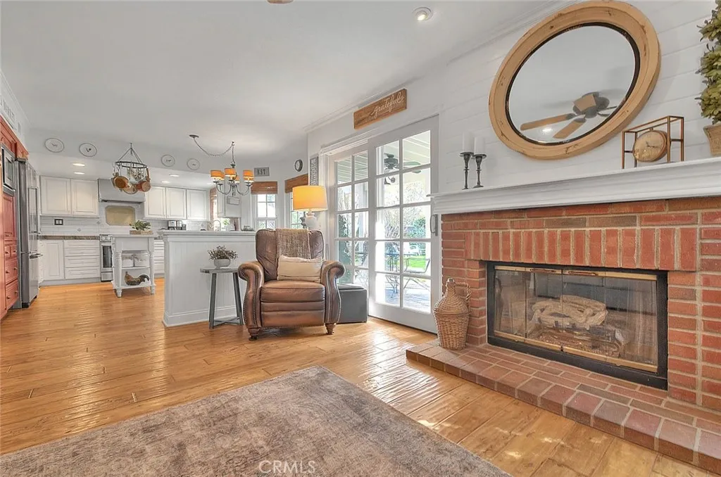 15489 Quiet Oak, Chino Hills, California 91709 home-pic-25