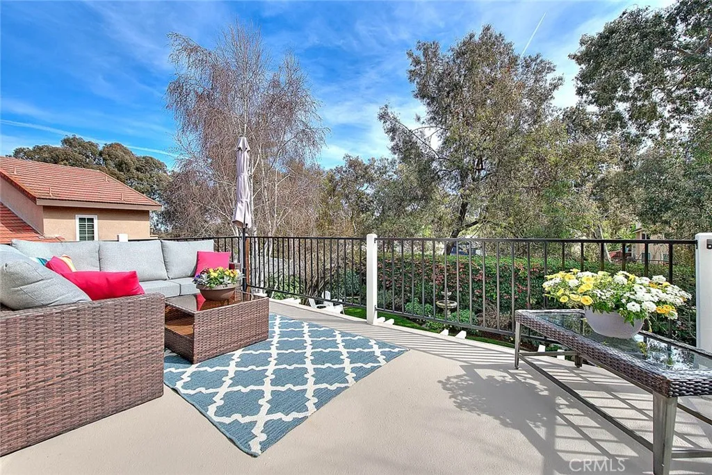 15489 Quiet Oak, Chino Hills, California 91709 home-pic-41