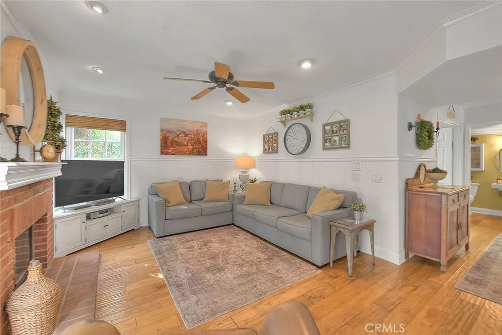 15489 Quiet Oak, Chino Hills, California 91709 home-pic-23