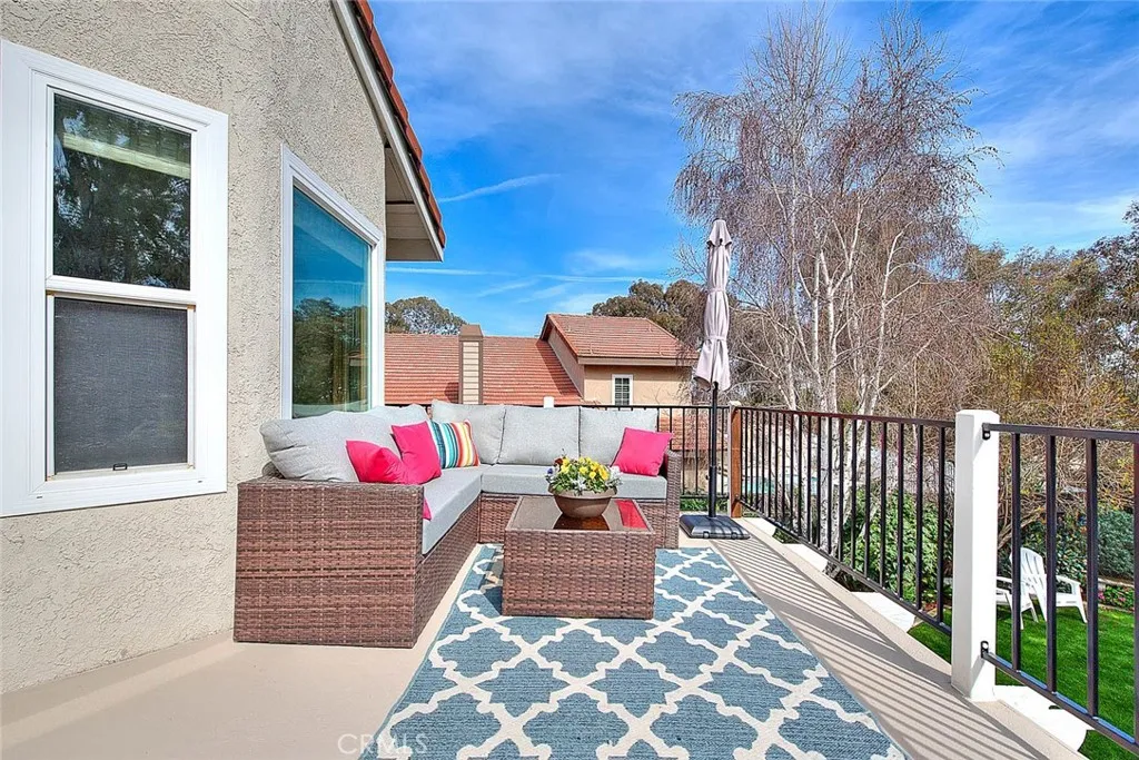 15489 Quiet Oak, Chino Hills, California 91709 home-pic-43