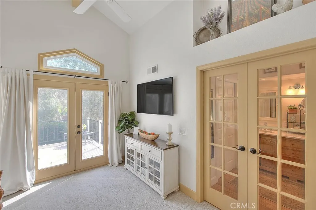 15489 Quiet Oak, Chino Hills, California 91709 home-pic-40