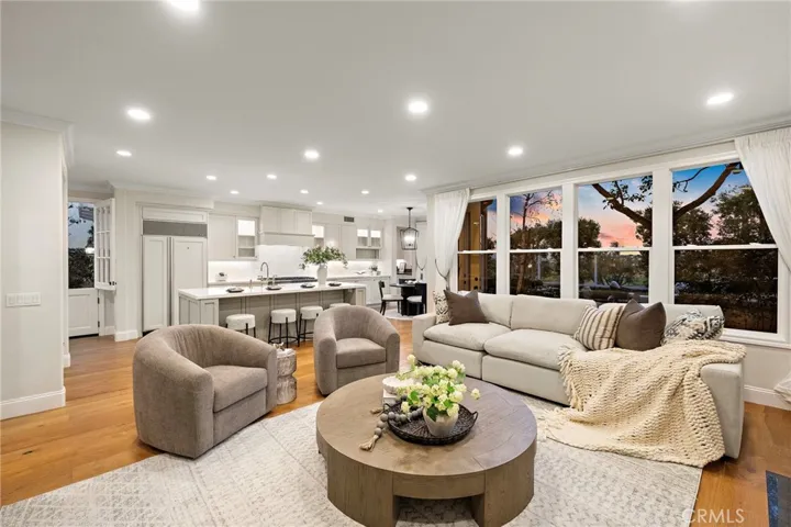 15 Vernon, Newport Coast, California 92657