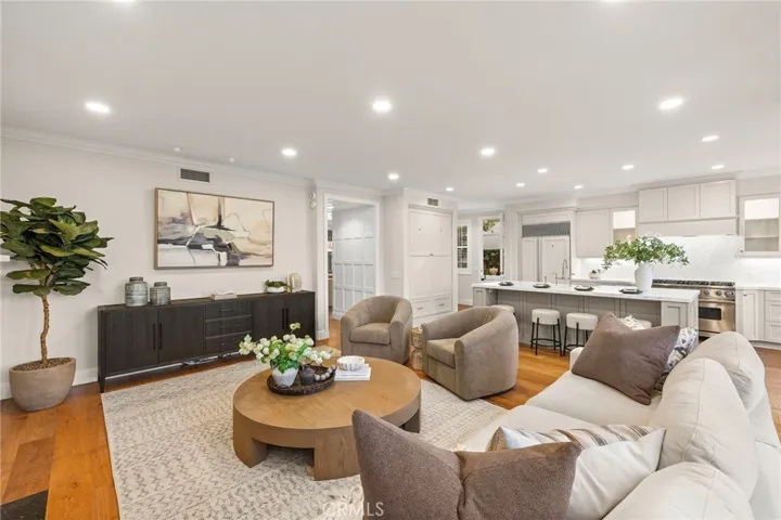 15 Vernon, Newport Coast, California 92657