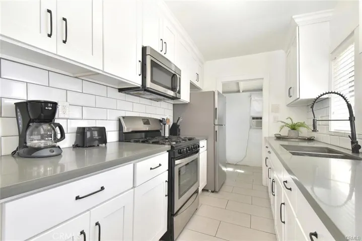 Back house kitchen