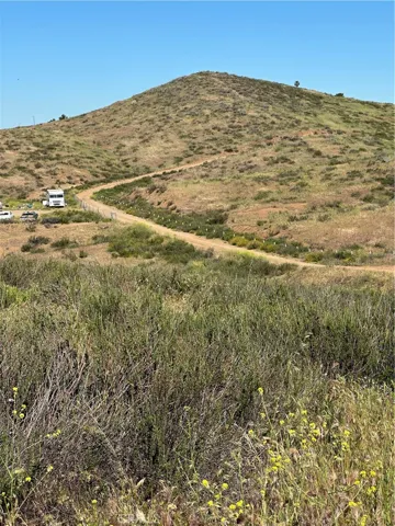 Road coming into parcel.