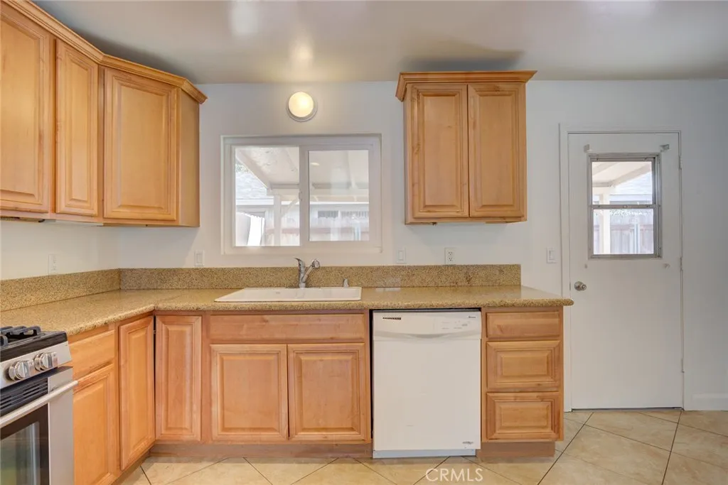 1234 Seabright, Grover Beach, California 93433 home-pic-12