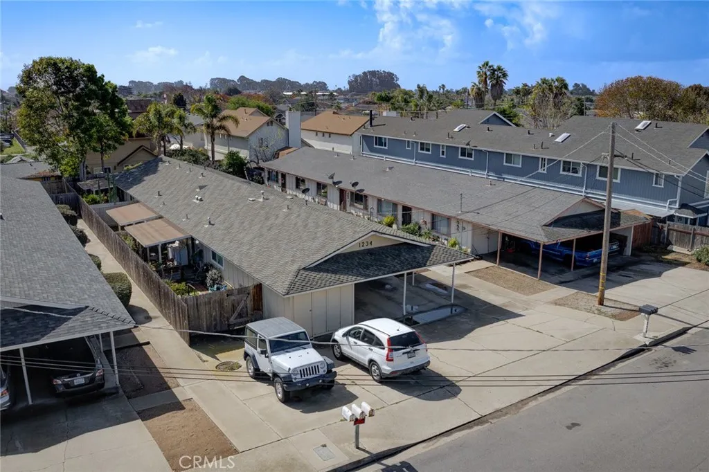 1234 Seabright, Grover Beach, California 93433 home-pic-2