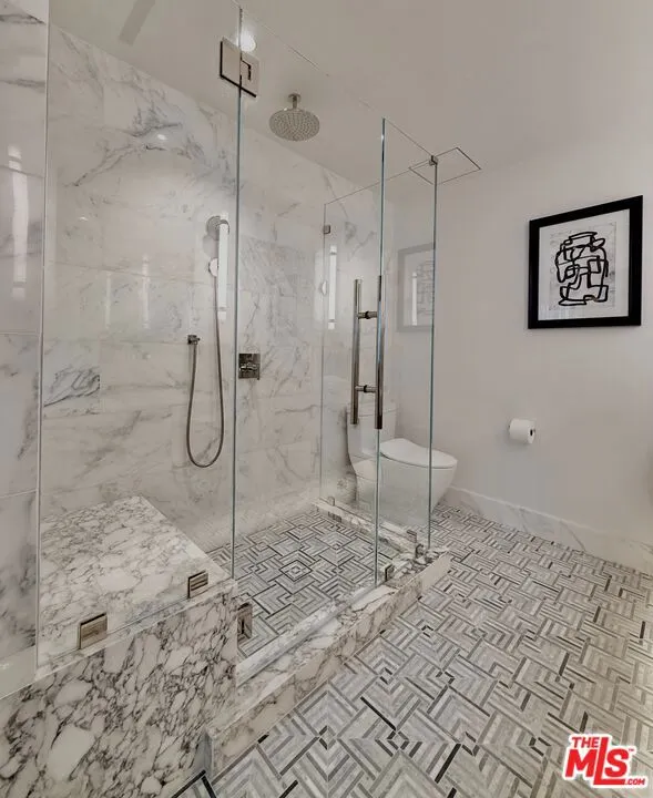 818 N Doheny Drive 901, West Hollywood, California 90069 home-pic-9