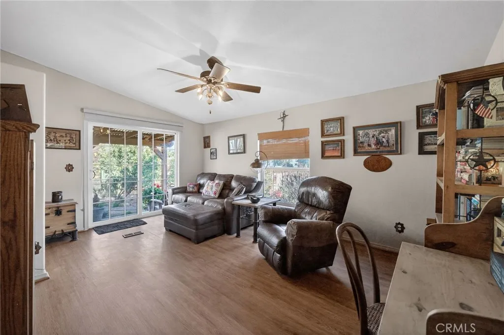 31420 Palm Avenue, Hemet, California 92543 home-pic-22