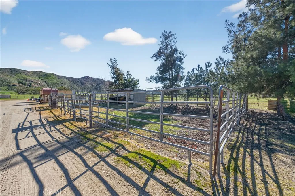 31420 Palm Avenue, Hemet, California 92543 home-pic-55