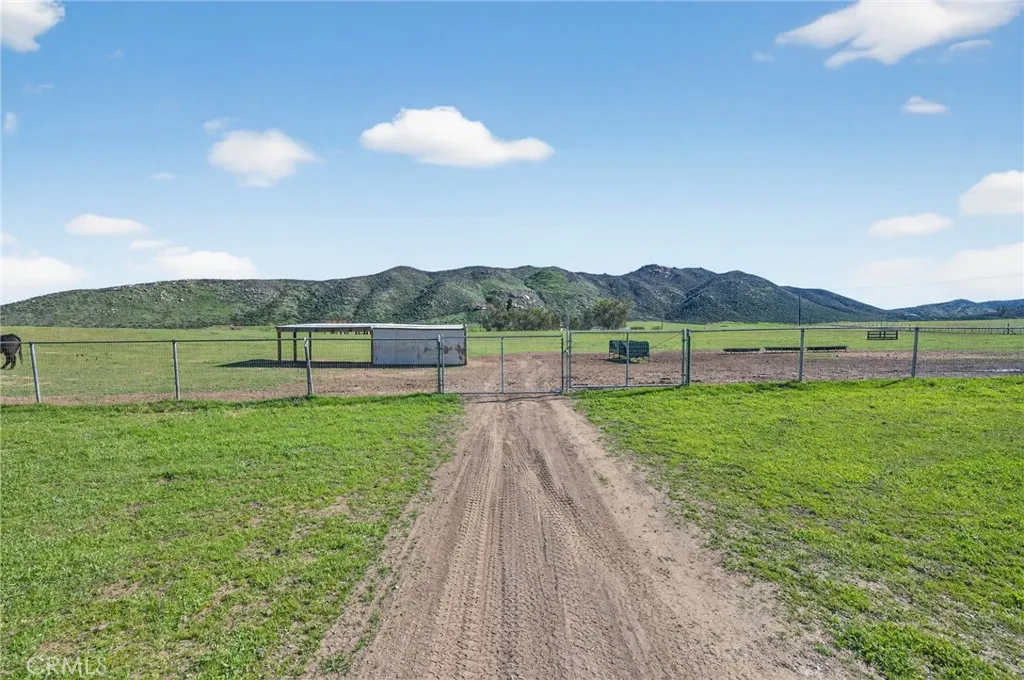 31420 Palm Avenue, Hemet, California 92543 home-pic-65