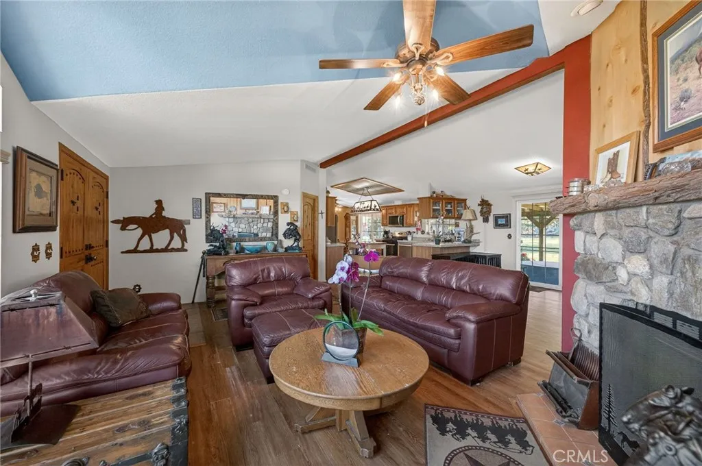 31420 Palm Avenue, Hemet, California 92543 home-pic-15
