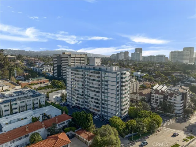Looking South East to Wilshire Corridor