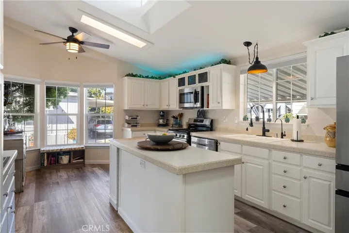 1809 Thelma 50, San Luis Obispo, California 93405