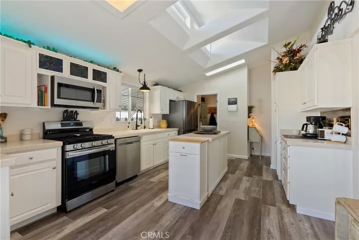 1809 Thelma 50, San Luis Obispo, California 93405
