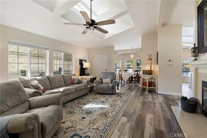 1809 Thelma 50, San Luis Obispo, California 93405