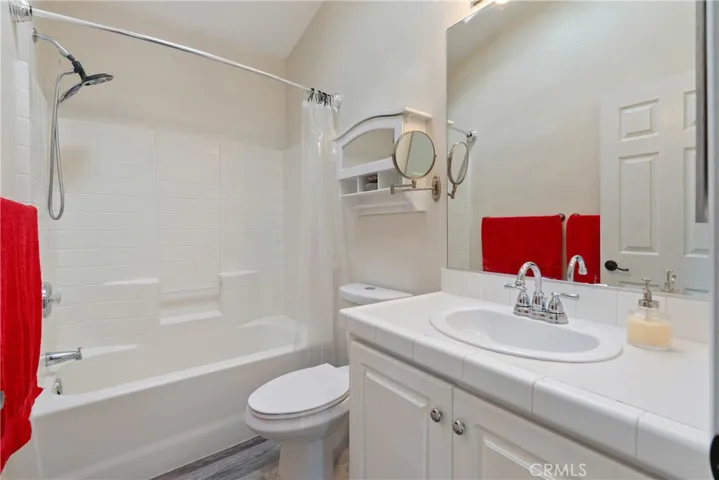 1809 Thelma 50, San Luis Obispo, California 93405