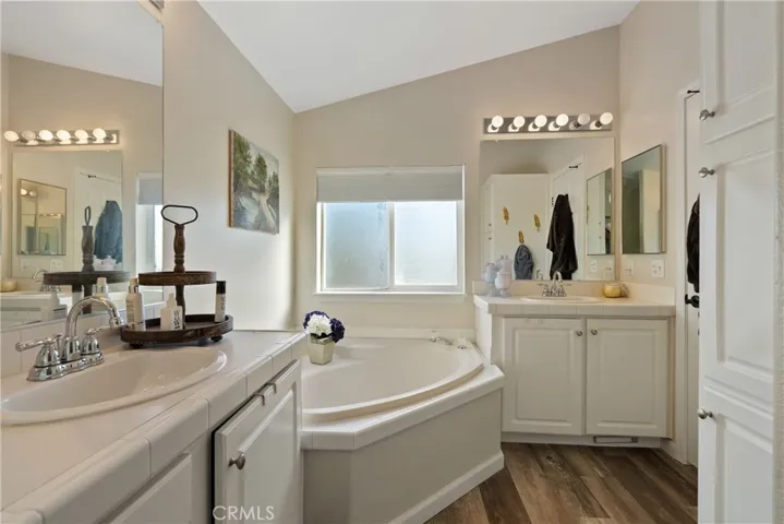1809 Thelma 50, San Luis Obispo, California 93405