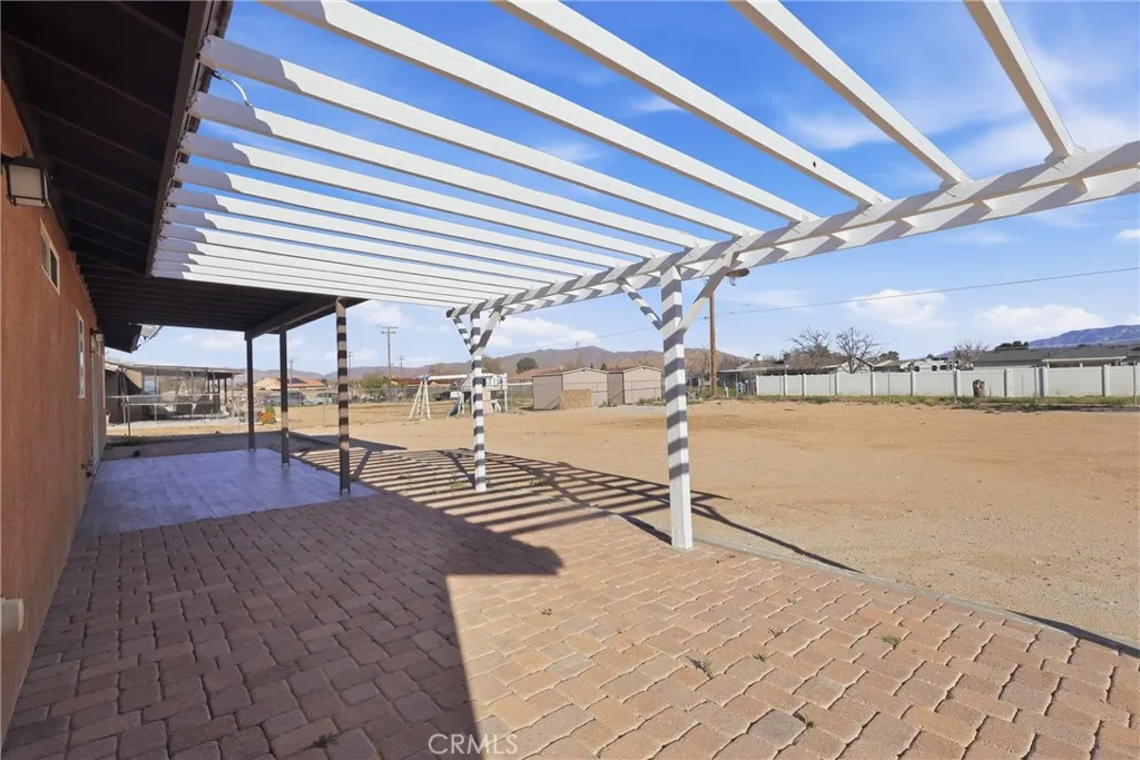 13071 Clallam Rd, Apple Valley, California 92308 home-pic-30