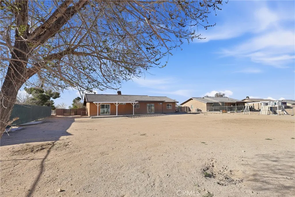13071 Clallam Rd, Apple Valley, California 92308 home-pic-31