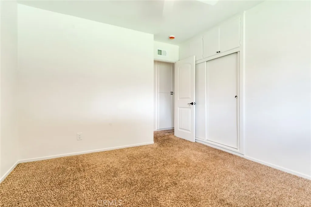 383 E Mesa, Rialto, California 92376 home-pic-11