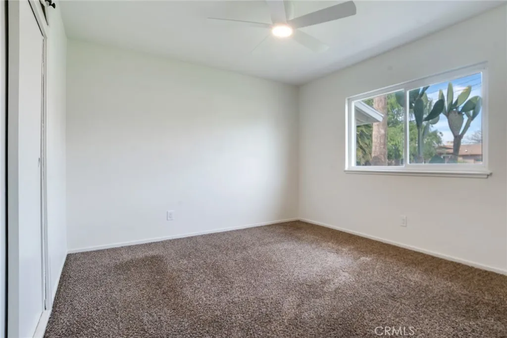 383 E Mesa, Rialto, California 92376 home-pic-12