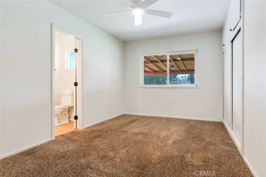 383 E Mesa, Rialto, California 92376 home-pic-9