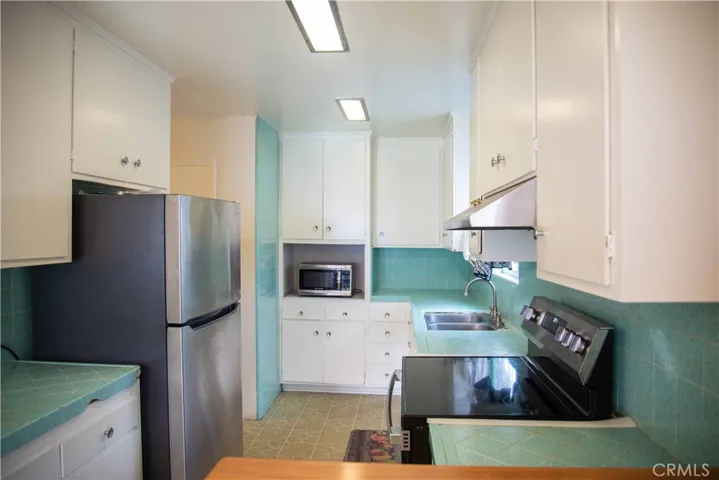 2580 Main Street, Cambria, California 93428