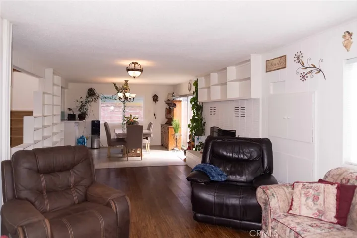 2580 Main Street, Cambria, California 93428