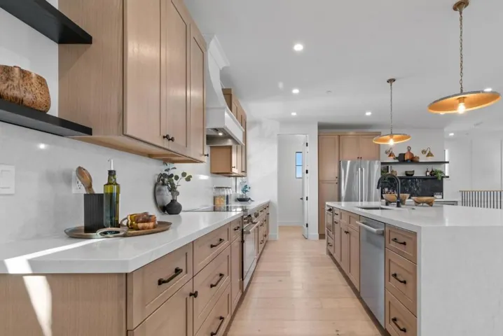 101 Sunnyside Court, Campbell, California 95008