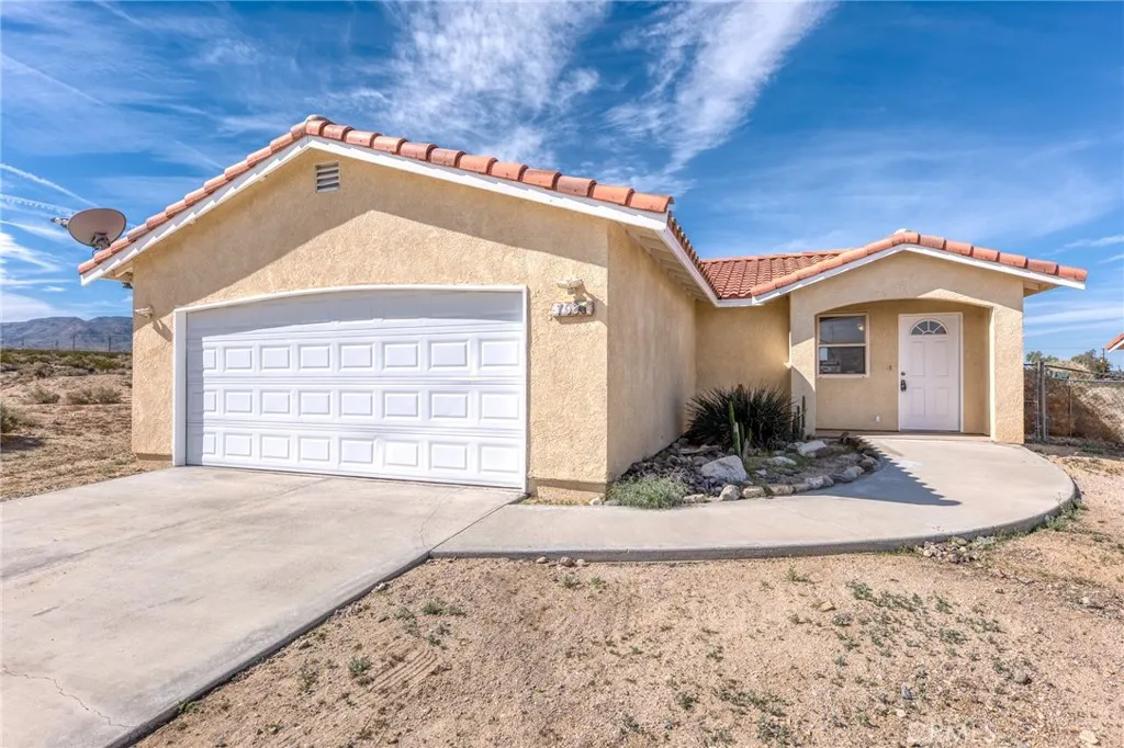 7086 Sheridan, 29 Palms, California 92277 home-pic-1