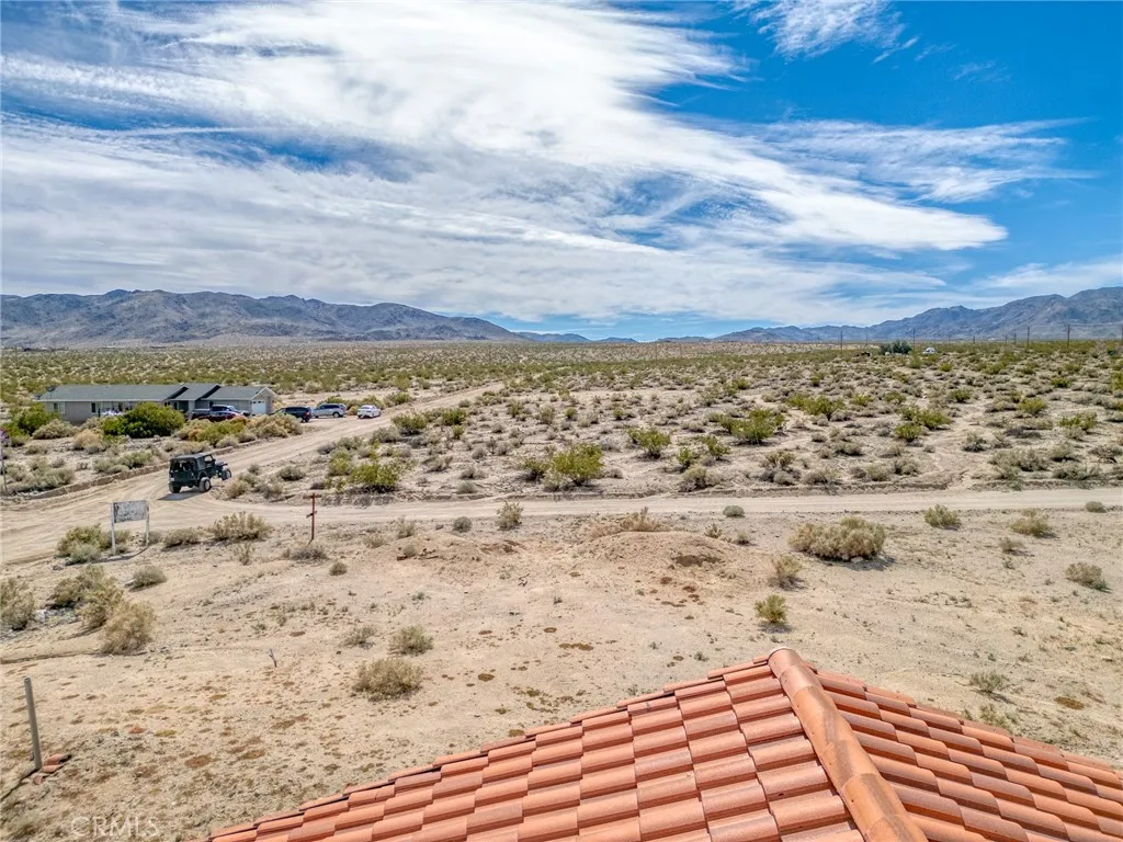 7086 Sheridan, 29 Palms, California 92277 home-pic-40