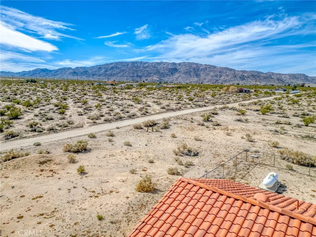 7086 Sheridan, 29 Palms, California 92277 home-pic-41