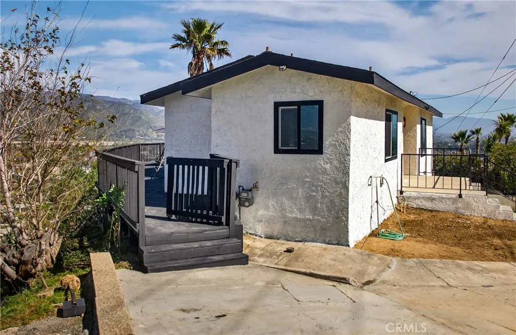 466 Edgerton, San Bernardino, California 92405 home-pic-42