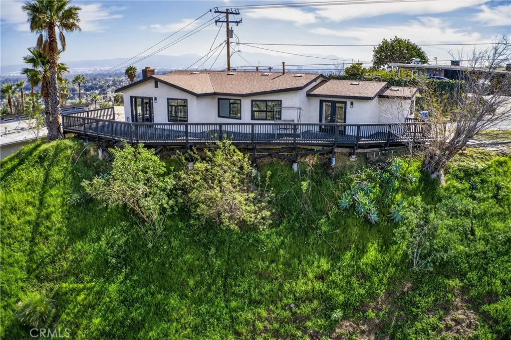 466 Edgerton, San Bernardino, California 92405 home-pic-31