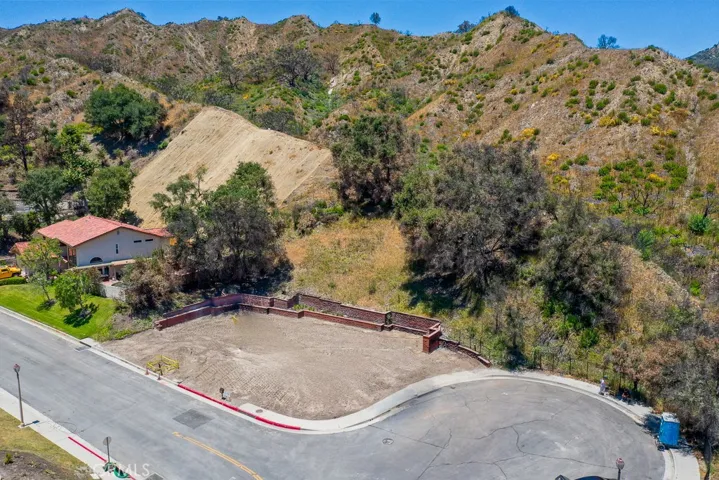 17798 Camino De Yatasto, Pacific Palisades, California 90272