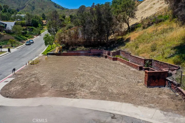 17798 Camino De Yatasto, Pacific Palisades, California 90272